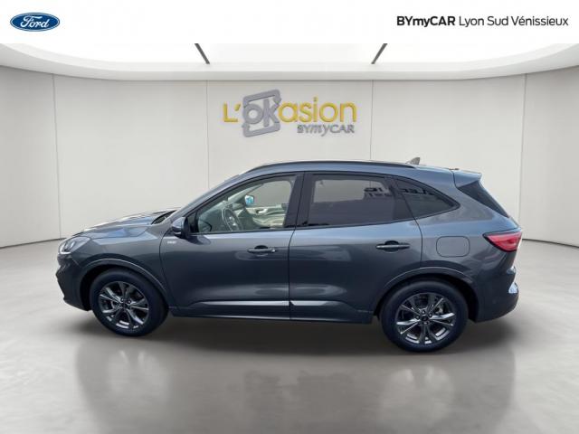 Ford Kuga image 9