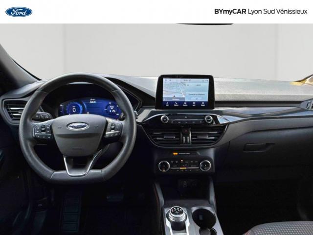 Ford Kuga image 5