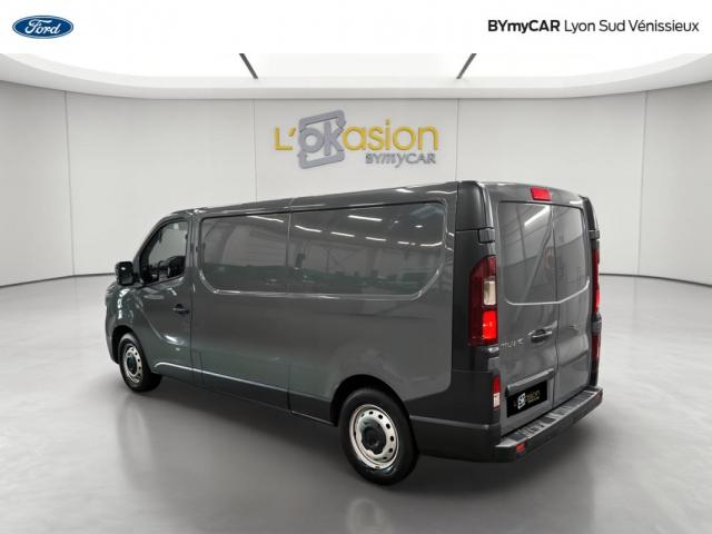 Renault Trafic image 2