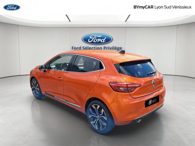 Renault Clio image 2