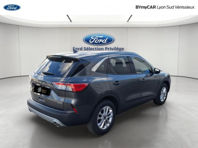 Ford Kuga image 6