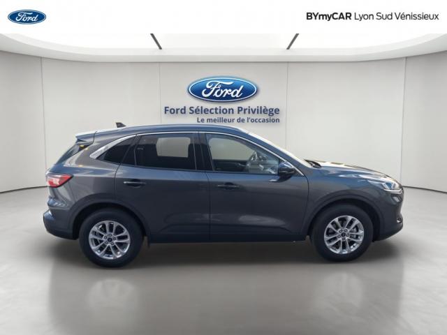 Ford Kuga image 7
