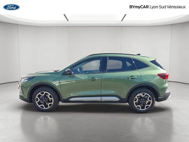 Ford Kuga image 9