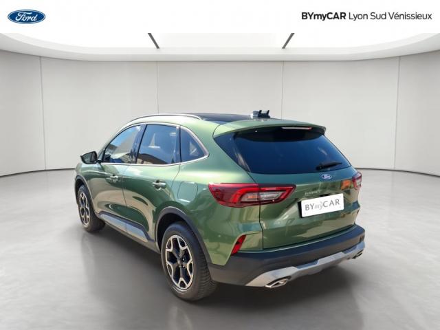 Ford Kuga image 8