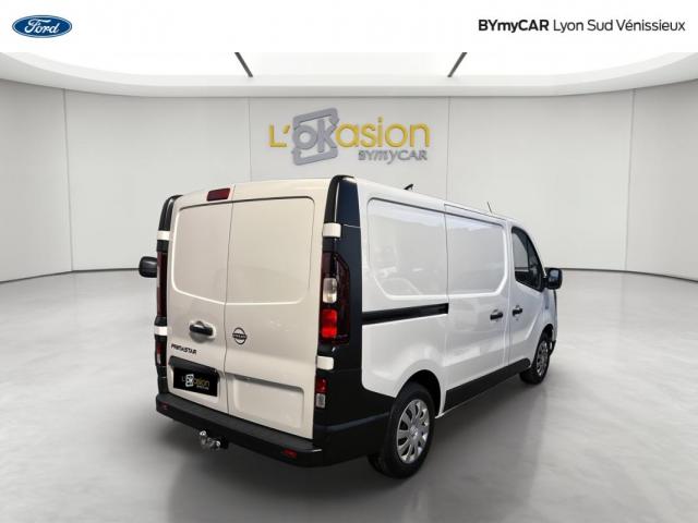 Nissan Primastar image 8