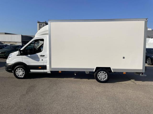 Ford Transit image 3