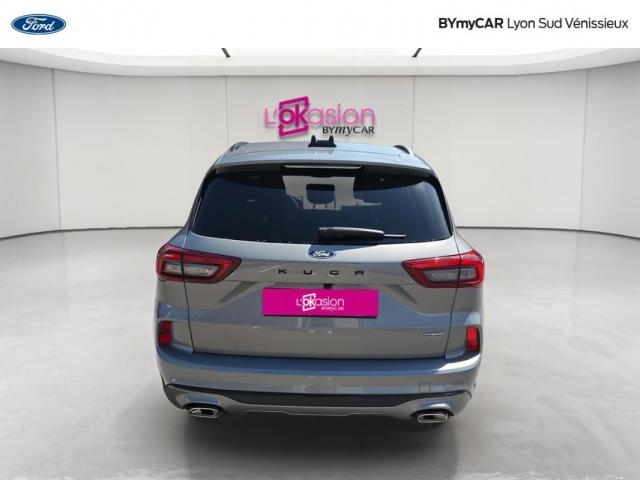 Ford Kuga image 5
