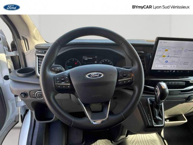 Ford Transit image 7