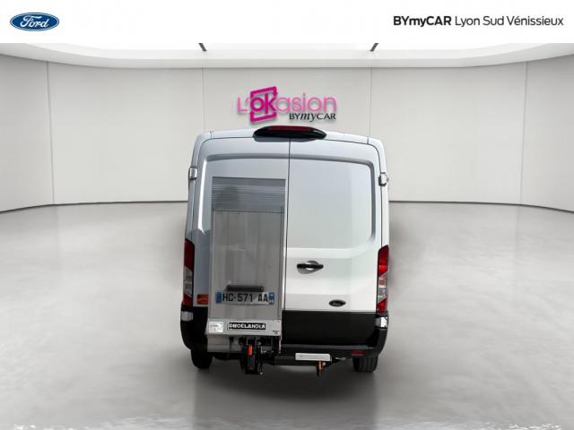 Ford Transit image 3