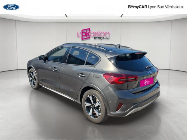 Ford Focus image 2