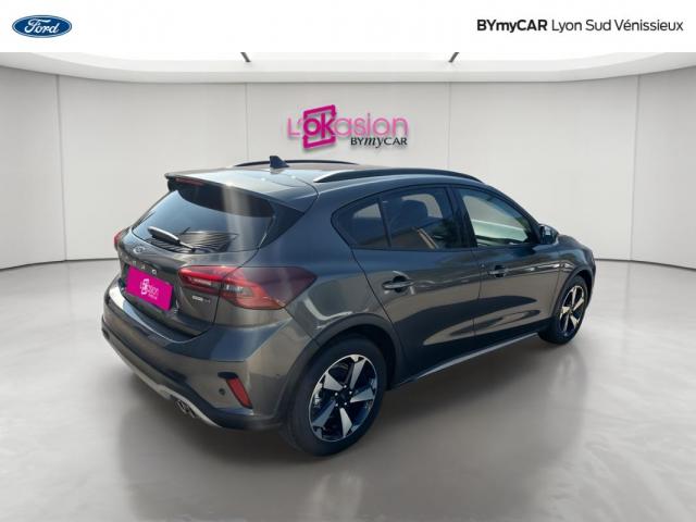 Ford Focus image 6