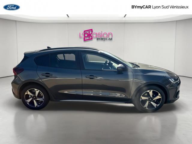 Ford Focus image 7