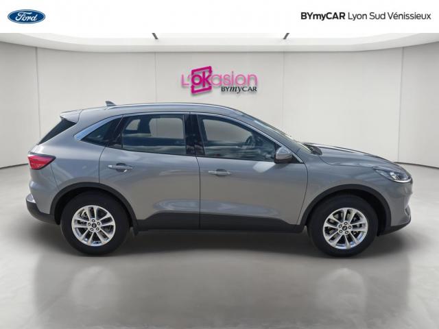 Ford Kuga image 2