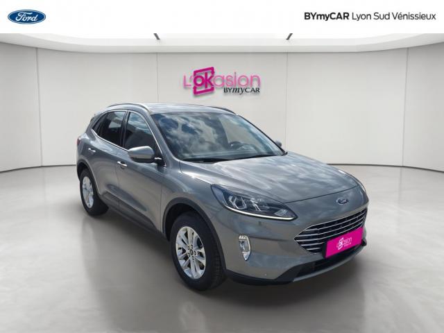 Ford Kuga image 6