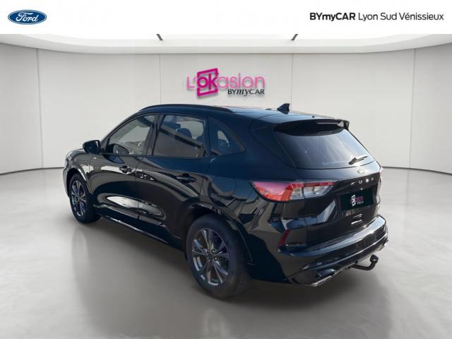 Ford Kuga image 4