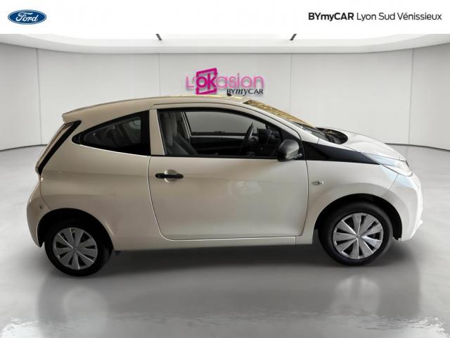 Toyota Aygo image 8
