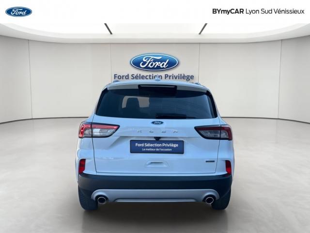 Ford Kuga image 1