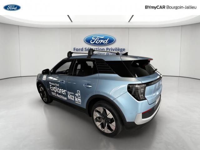 Ford Explorer image 3