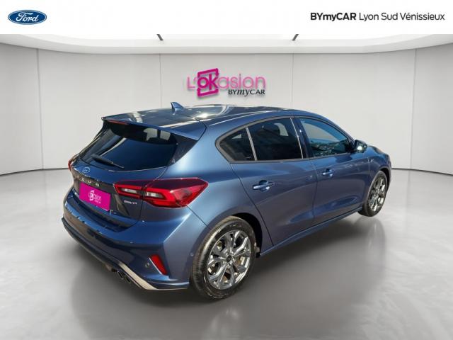 Ford Focus image 4