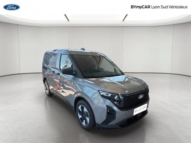 Ford Transit Courier image 4