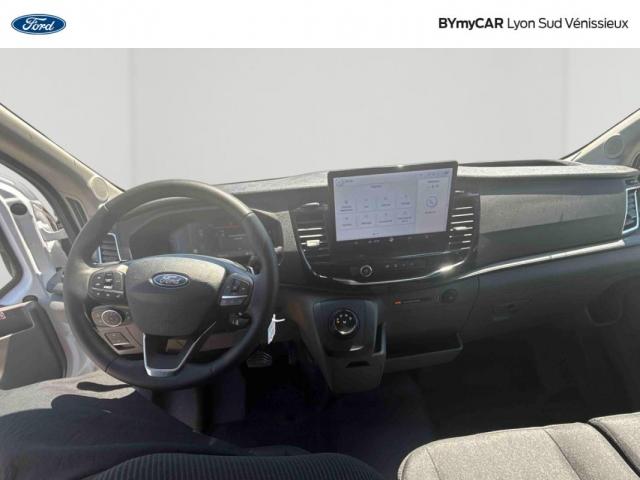 Ford Transit image 1