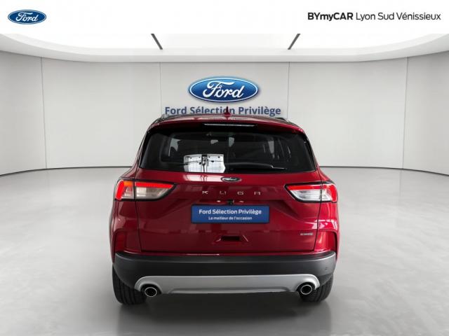 Ford Kuga image 1