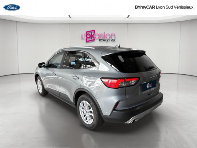 Ford Kuga image 4