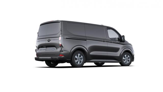 Ford Transit Custom image 2