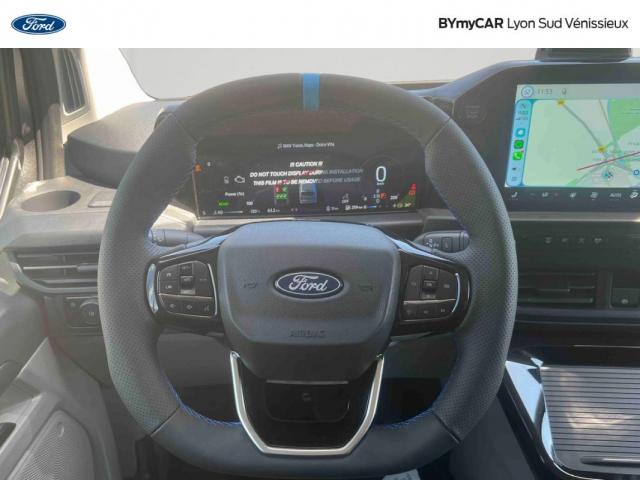 Ford Transit Custom image 4