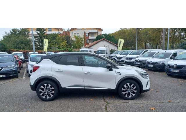 Renault Captur image 9