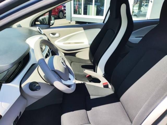 Renault Zoe image 9
