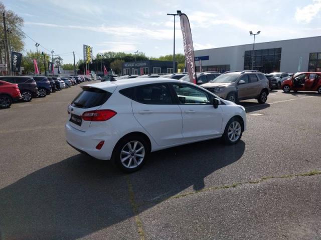 Ford Fiesta image 8