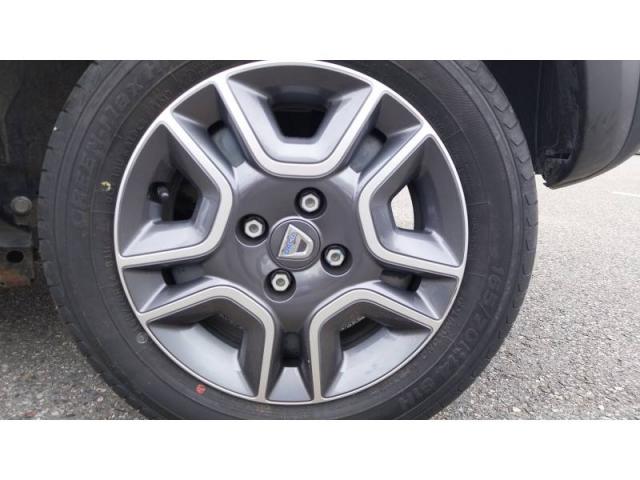 Dacia Spring image 6