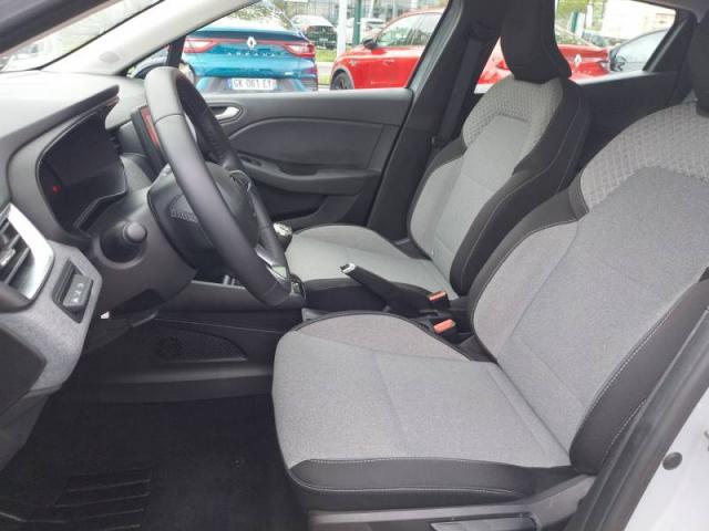 Renault Clio image 8