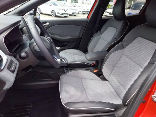 Renault Clio image 2