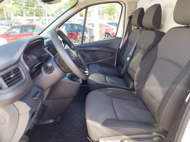 Renault Trafic image 4