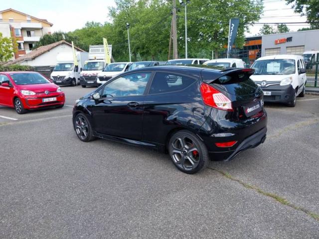 Ford Fiesta image 6