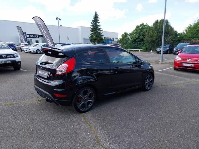 Ford Fiesta image 3