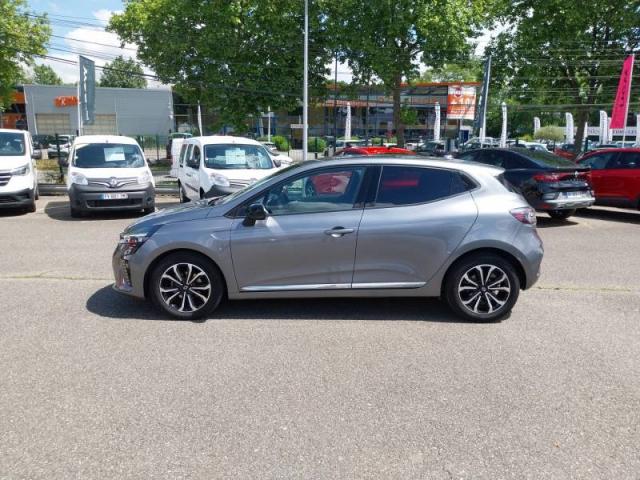 Renault Clio image 9