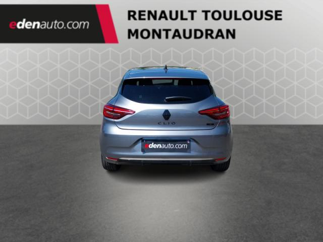 Renault Clio image 8