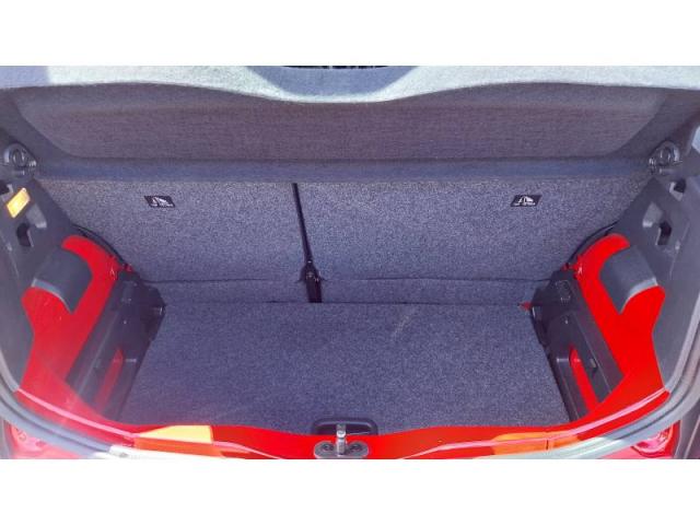 Volkswagen Up! image 7