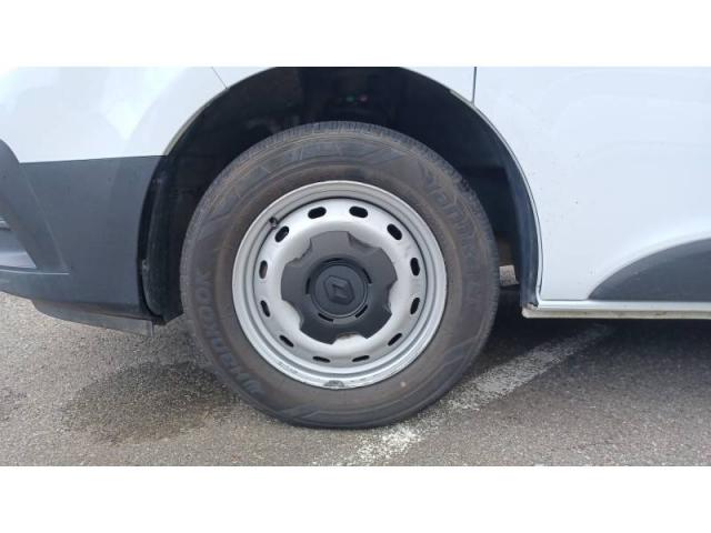 Renault Trafic image 8