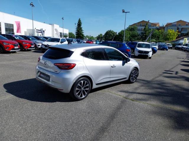 Renault Clio image 9