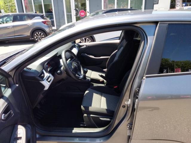 Renault Clio image 9