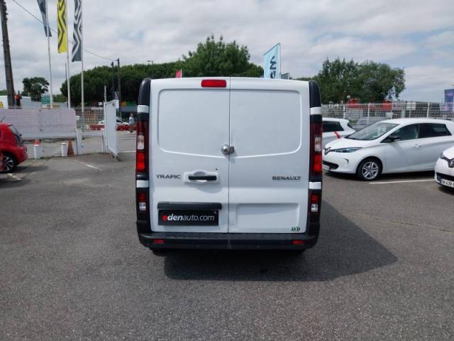 Renault Trafic image 9