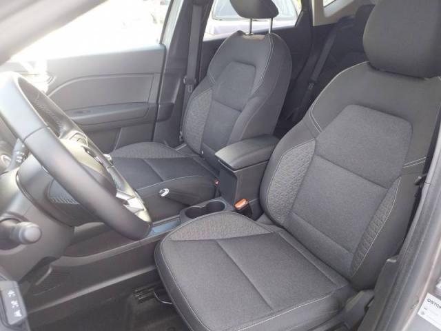 Renault Captur image 7
