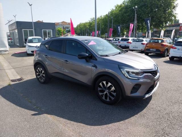 Renault Captur image 1