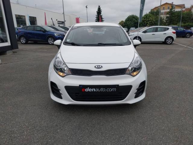 Kia Rio image 1