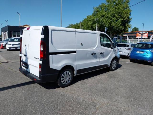 Renault Trafic image 9