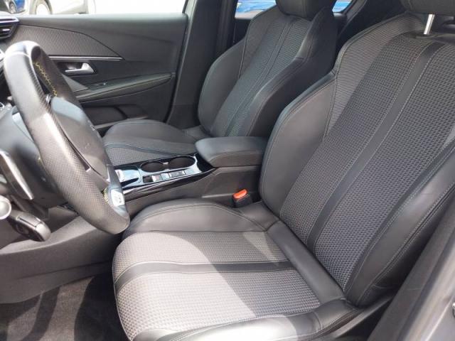 Peugeot 208 image 7